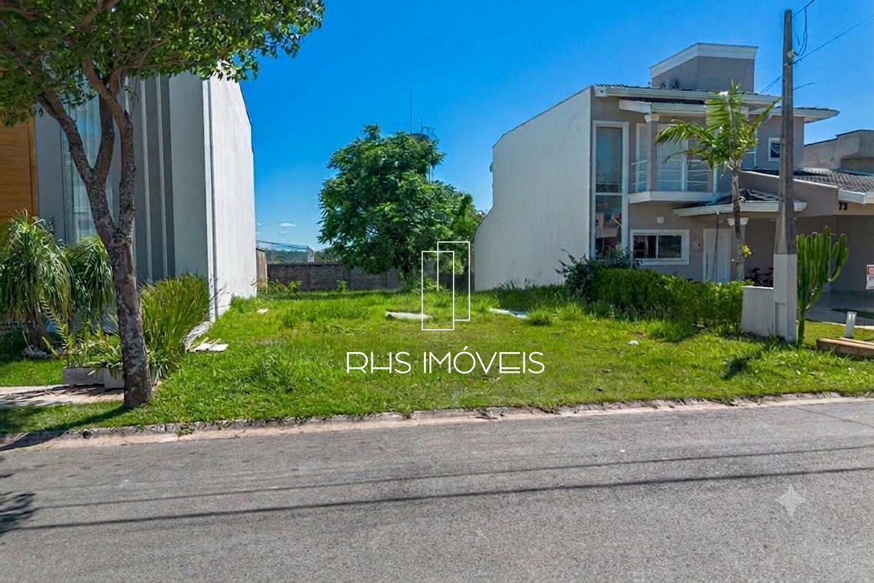 Terreno à venda no Residencial Santa Maria: 