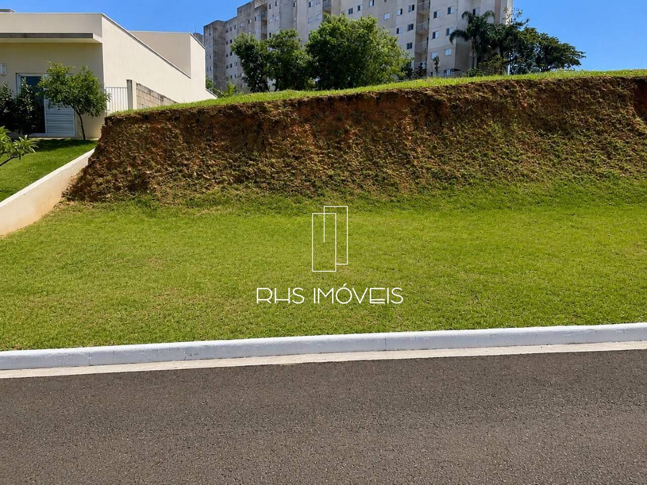 Terreno à venda no Jardim Jurema: 