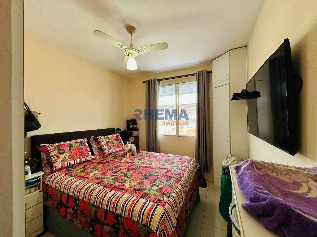 Apartamento à venda no Estuário: 