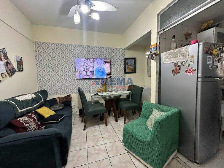 Apartamento à venda no Ponta da Praia: 