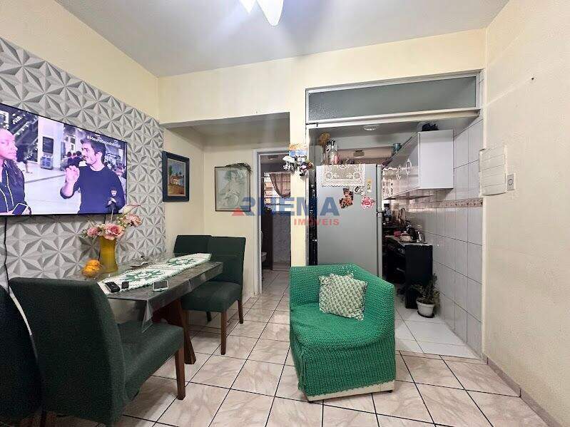 Apartamento à venda no Ponta da Praia: 