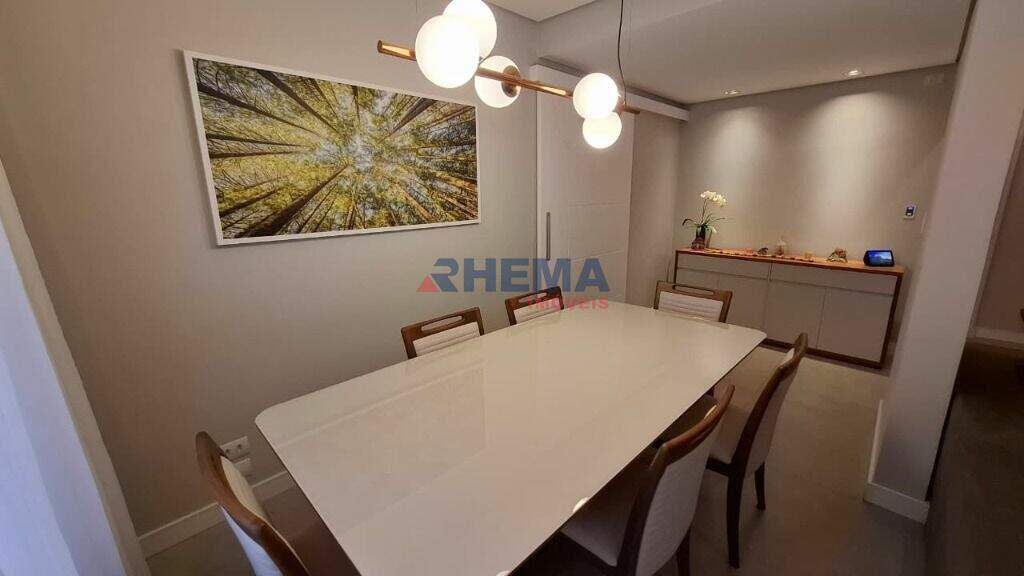 Apartamento à venda no Embaré: 