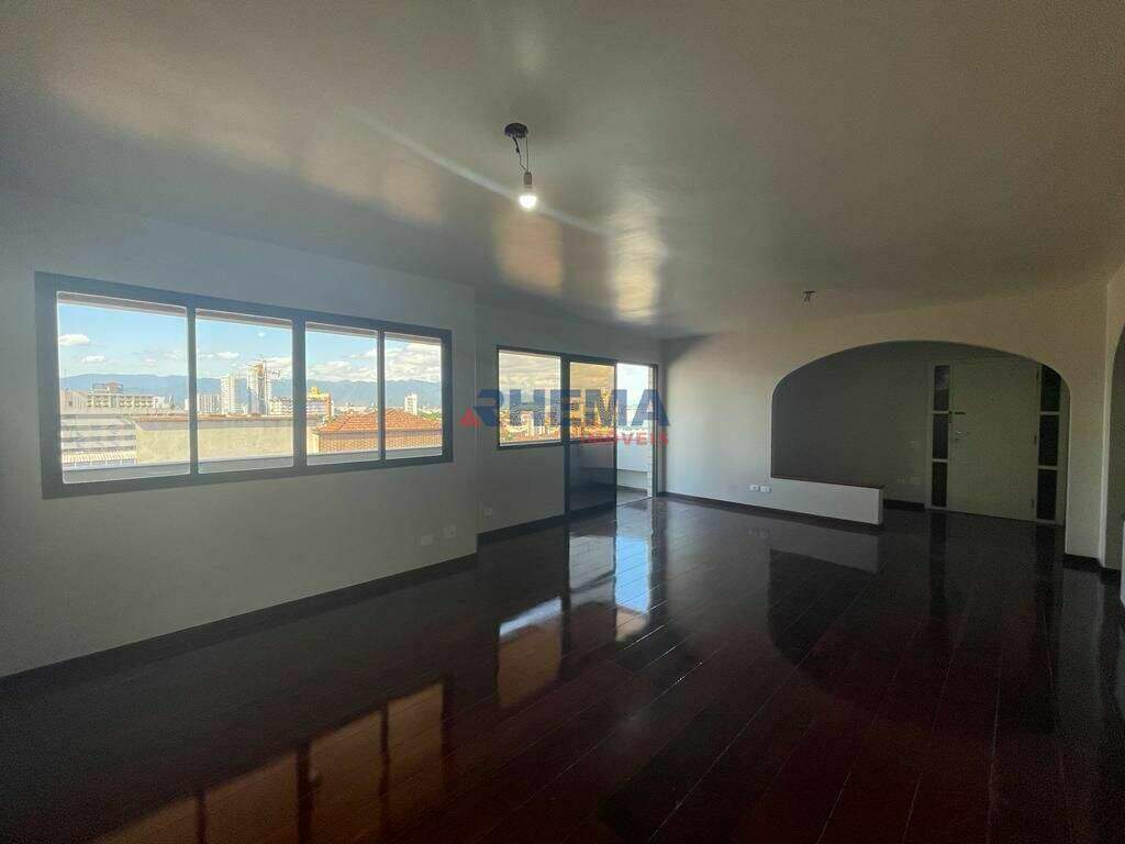 Apartamento à venda no Boqueirão: 