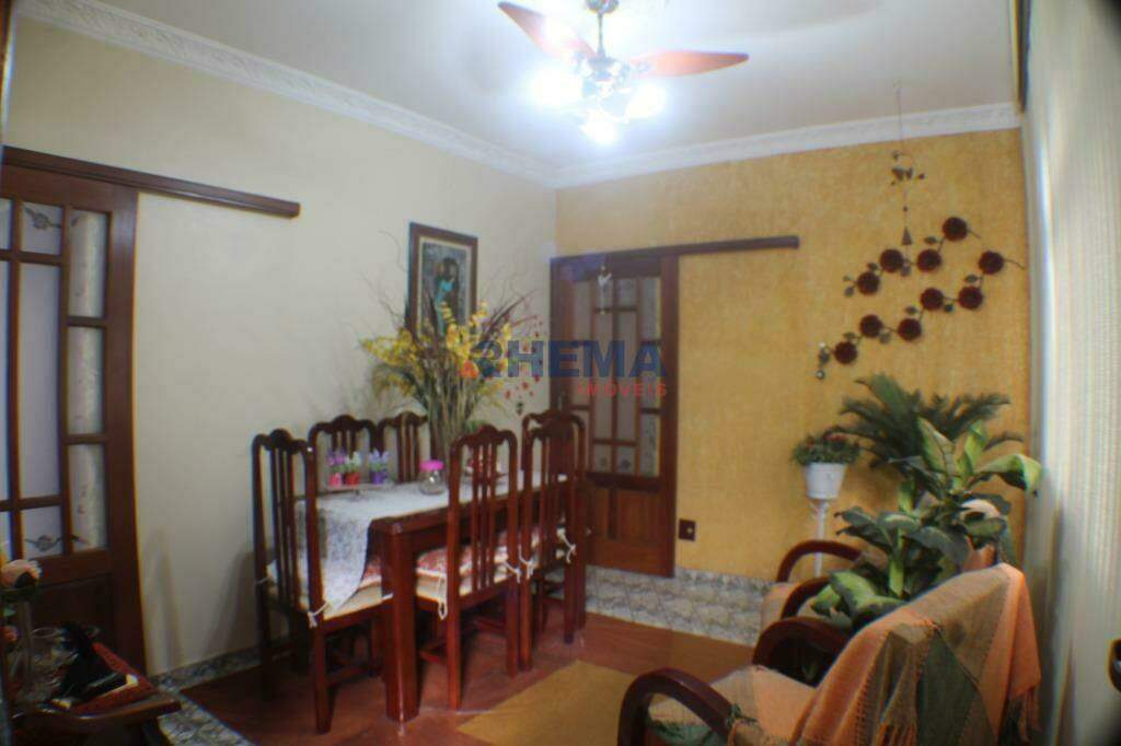 Apartamento à venda no Ponta da Praia: 
