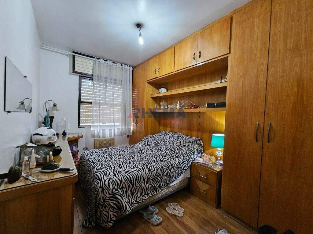 Apartamento à venda no Ponta da Praia: 