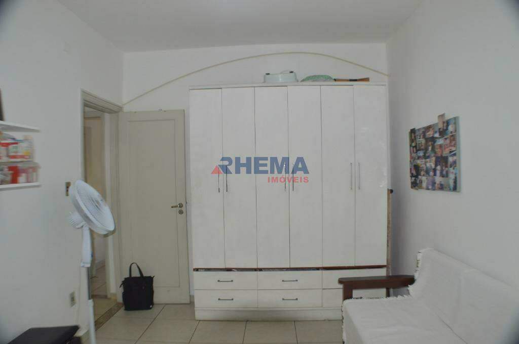 Apartamento à venda no Embaré: 