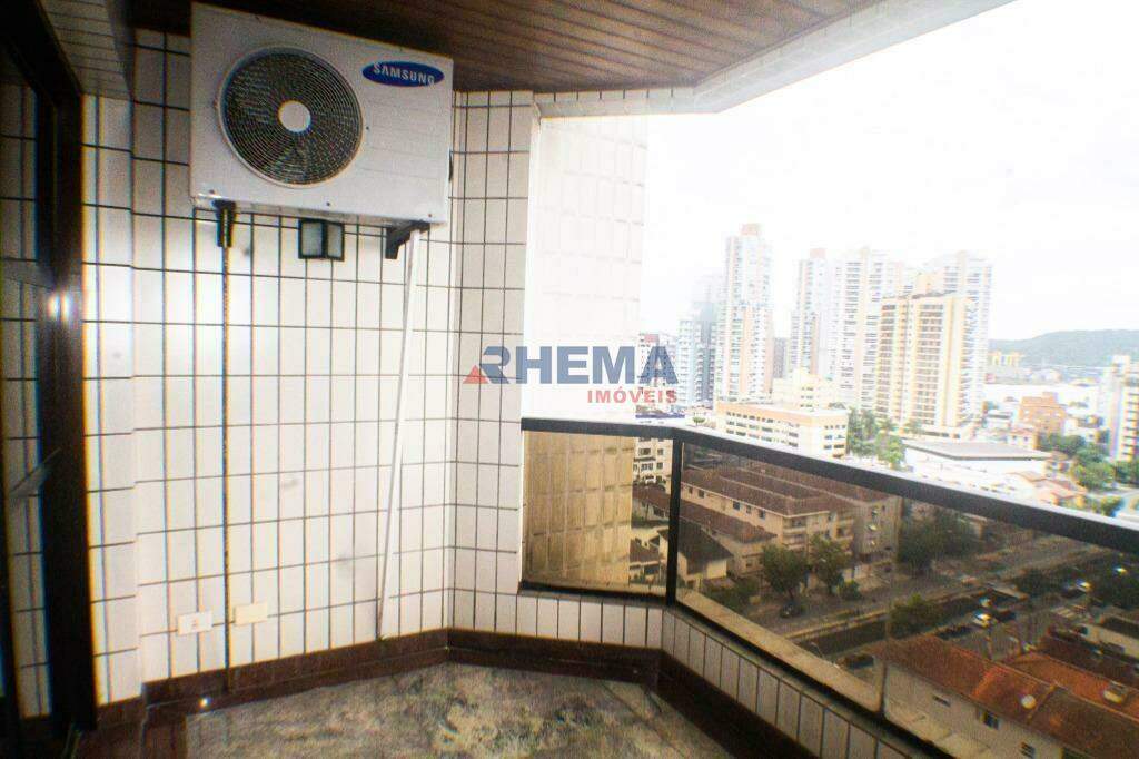 Apartamento Duplex à venda no Ponta da Praia: 