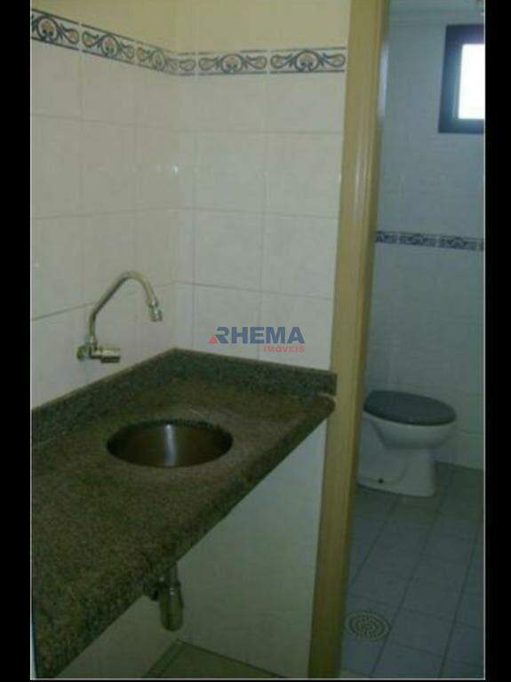 Sala à venda no Vila Matias: 