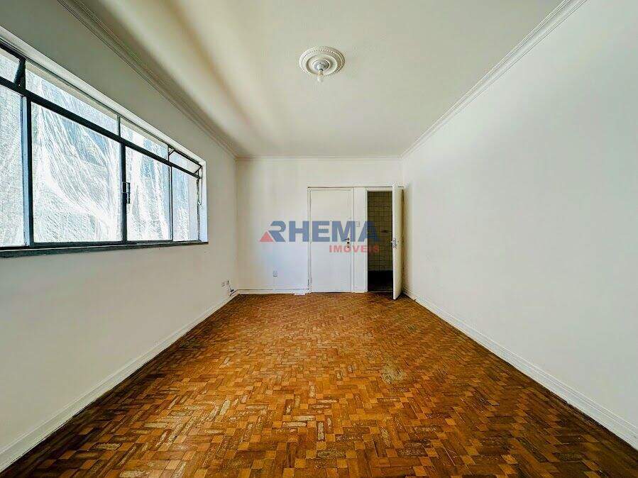 Apartamento à venda no Embaré: 
