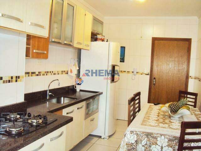 Apartamento à venda no Embaré: 