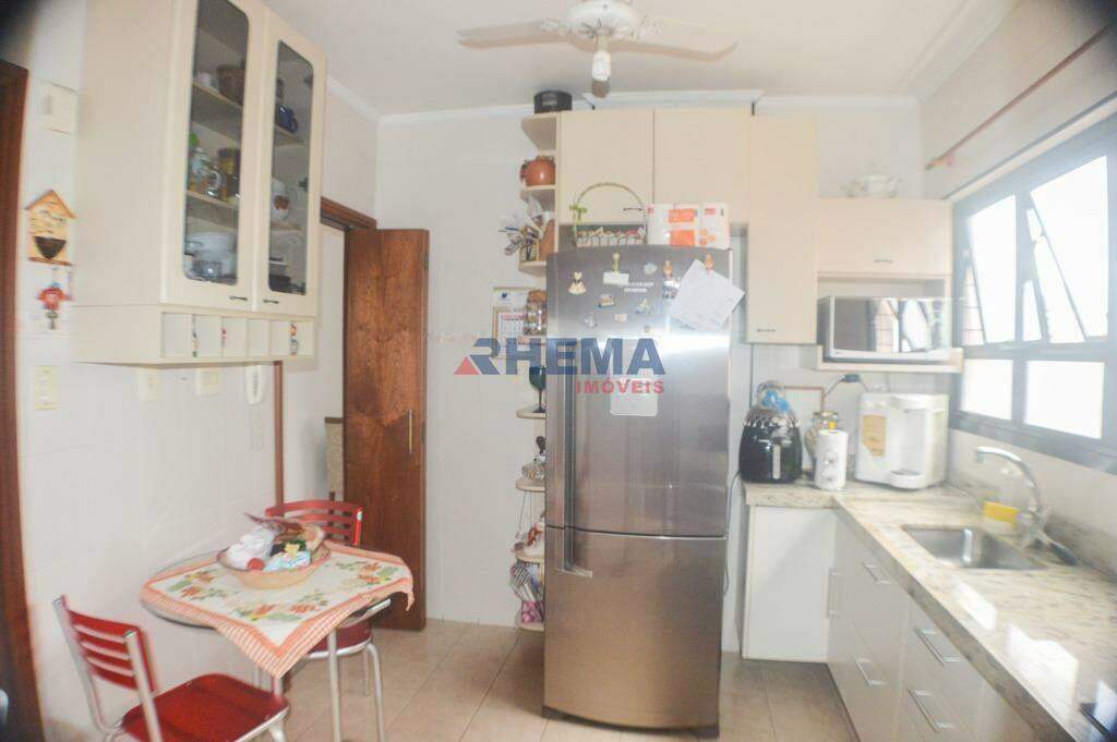 Apartamento à venda no Campo Grande: 