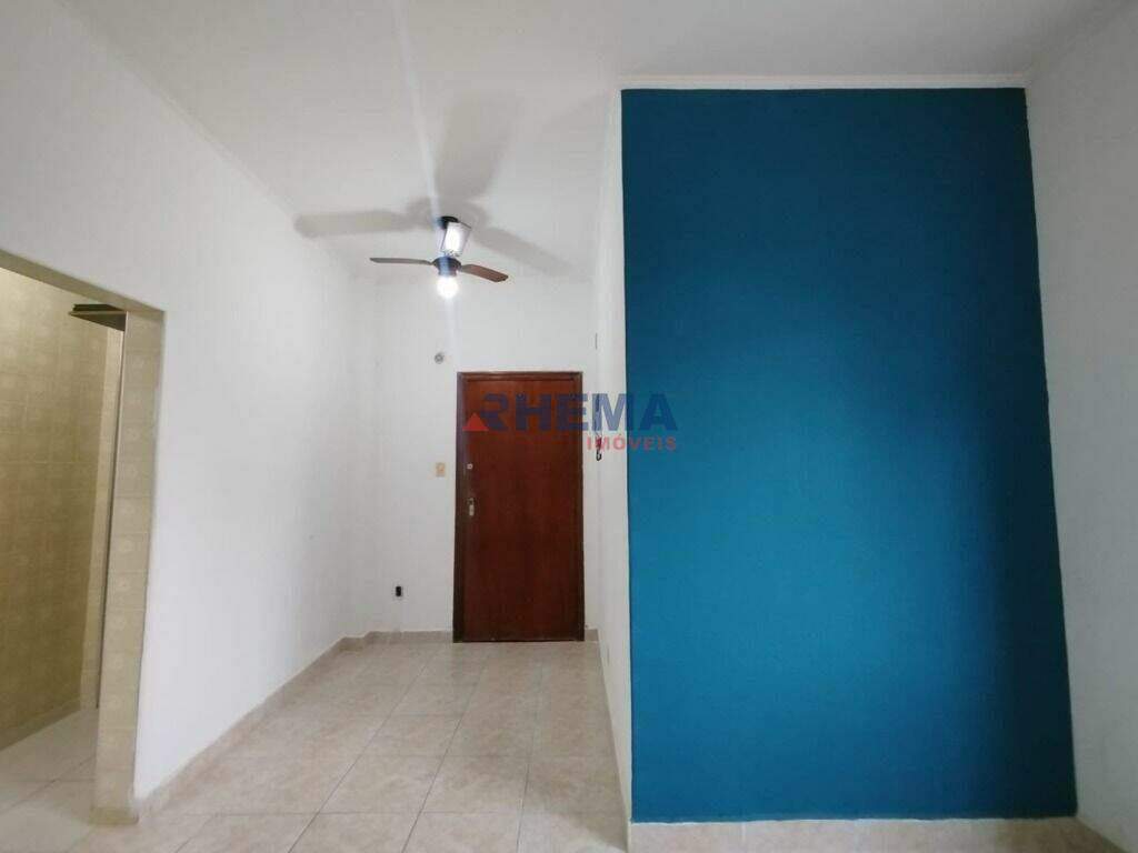 Apartamento à venda no Ponta da Praia: 