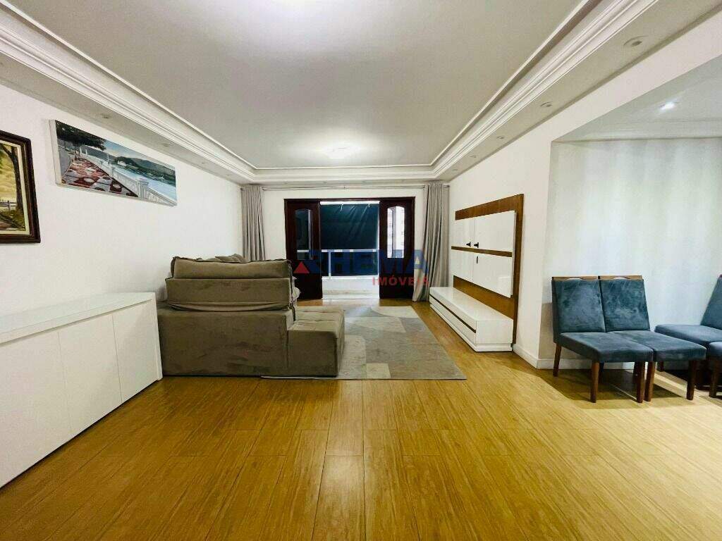 Apartamento à venda no Gonzaga: 