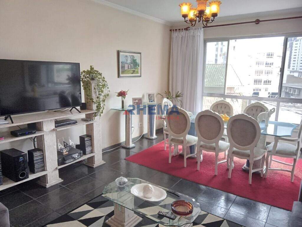 Apartamento à venda no Ponta da Praia: 