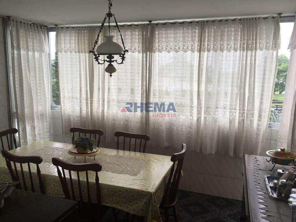 Apartamento à venda no Gonzaga: 