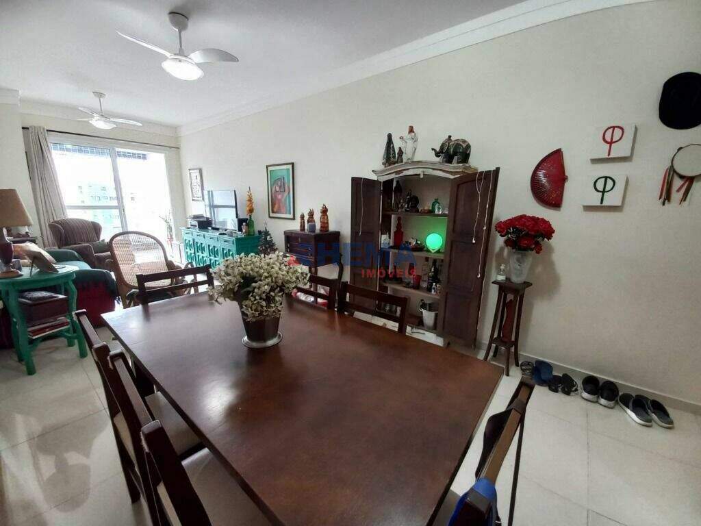 Apartamento à venda no Campo Grande: 
