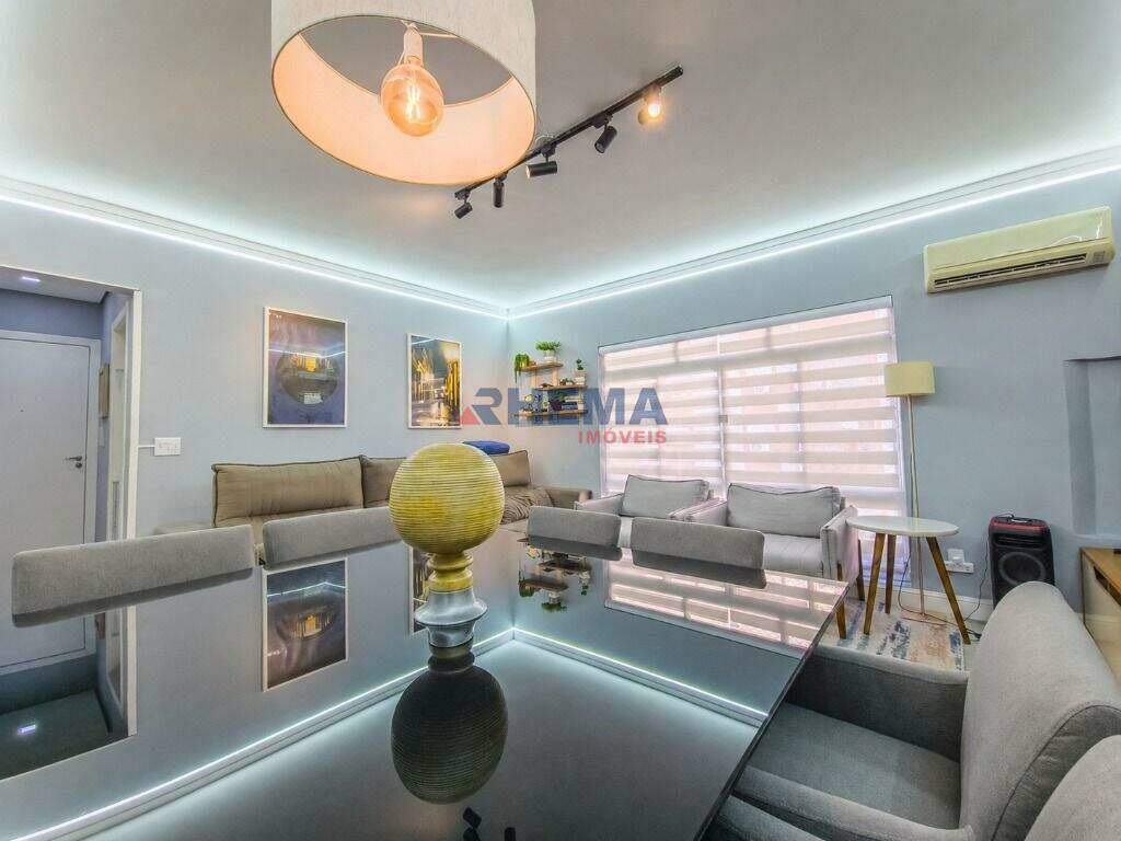 Apartamento à venda no Embaré: 