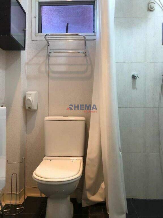 Sala à venda no Vila Mathias: 