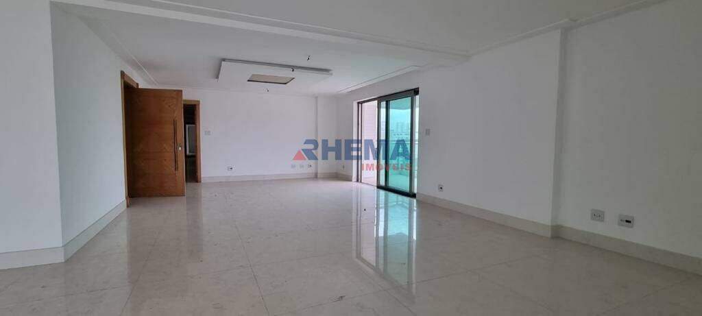 Apartamento à venda no Ponta da Praia: 