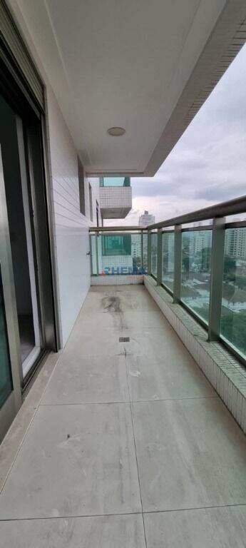 Apartamento à venda no Ponta da Praia: 