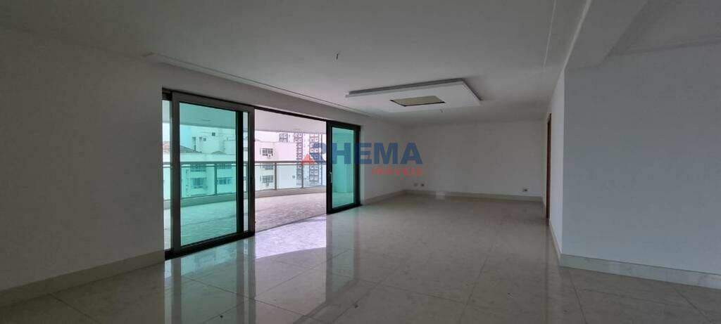Apartamento à venda no Ponta da Praia: 