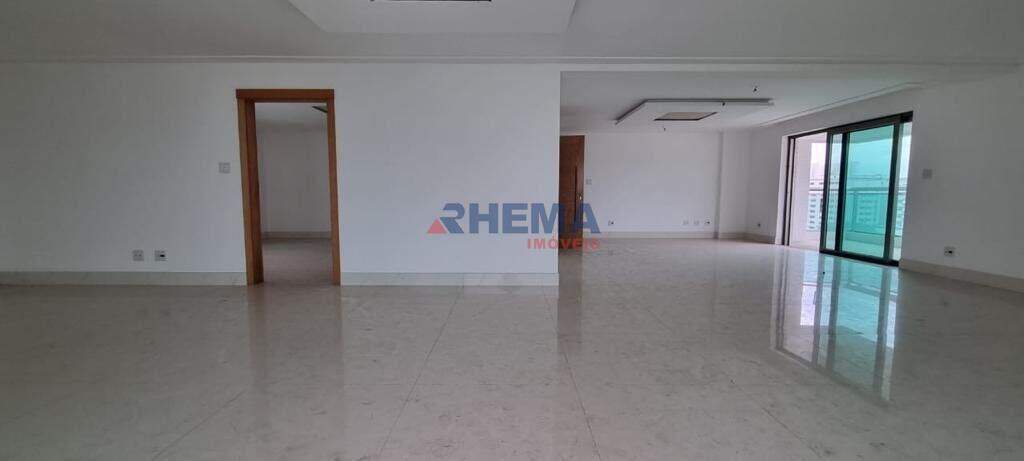Apartamento à venda no Ponta da Praia: 