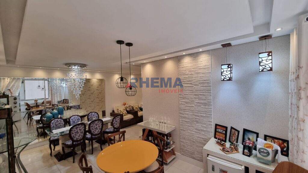 Apartamento à venda no Embaré: 