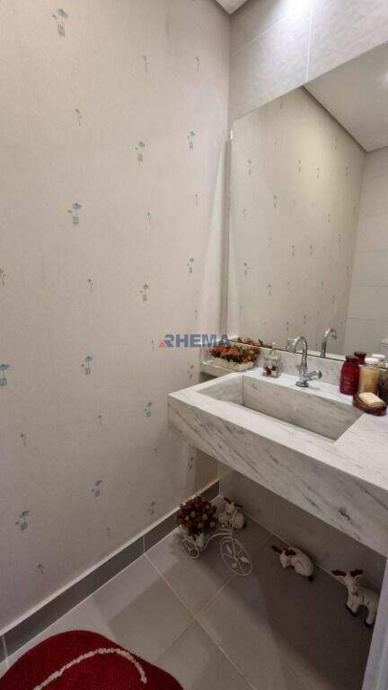 Apartamento à venda no Embaré: 