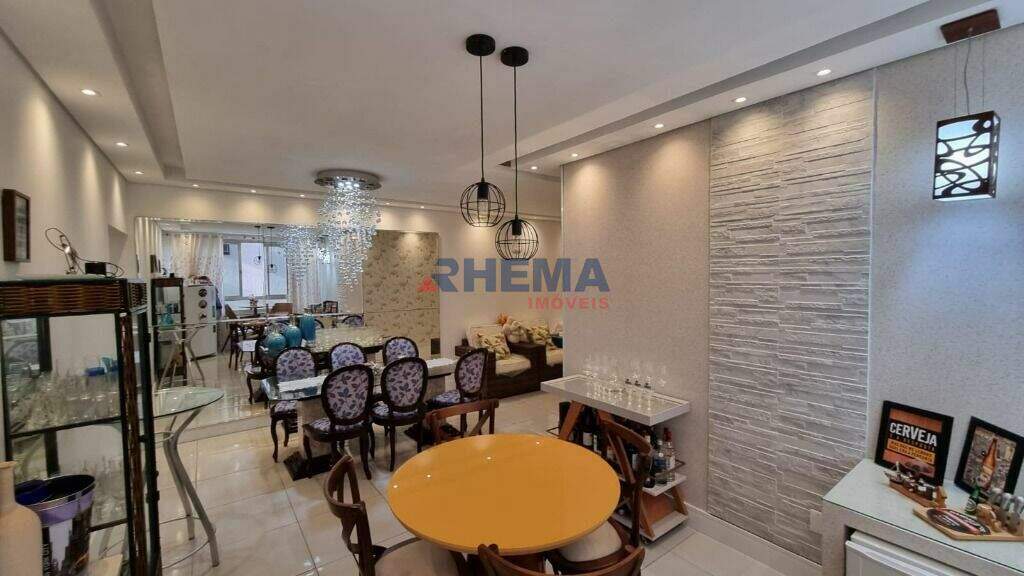 Apartamento à venda no Embaré: 