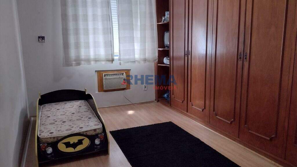 Apartamento à venda no Embaré: 
