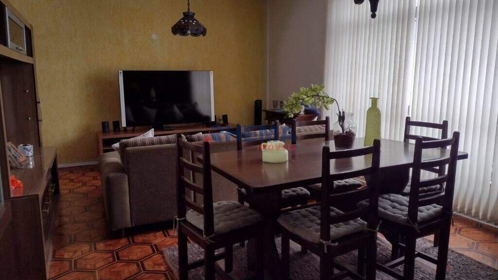 Apartamento à venda no Embaré: 