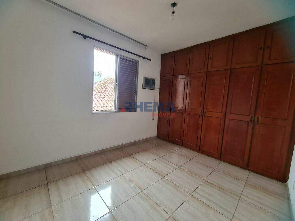 Apartamento à venda no Embaré: 