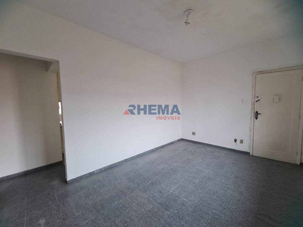 Apartamento à venda no Embaré: 