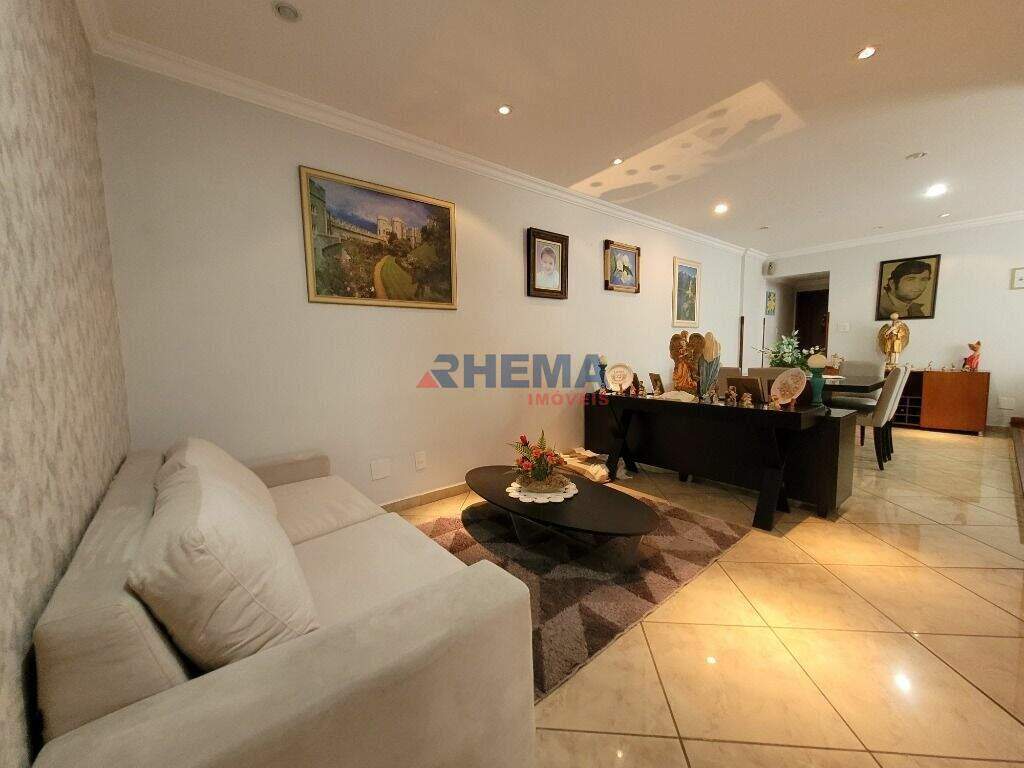 Apartamento à venda no Marapé: 