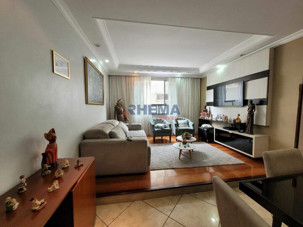 Apartamento à venda no Marapé: 