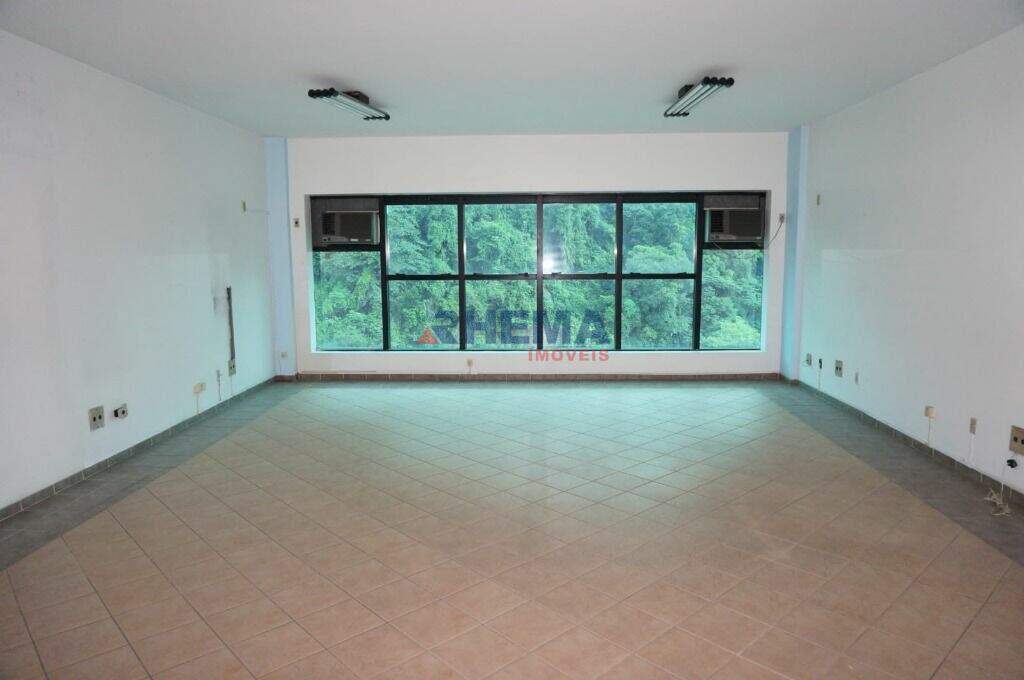 Sala à venda no Centro: 