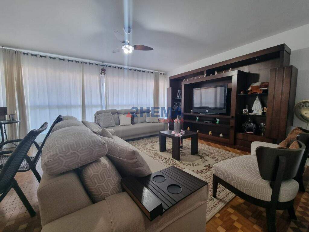 Apartamento à venda no Embaré: 