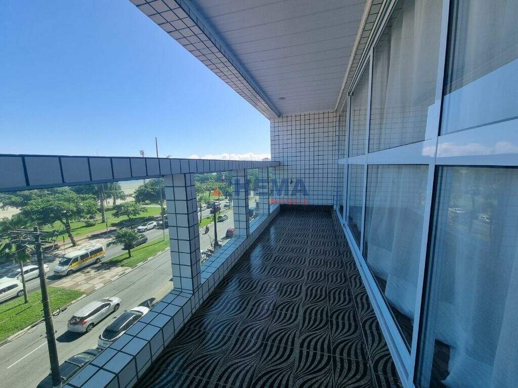 Apartamento à venda no Embaré: 