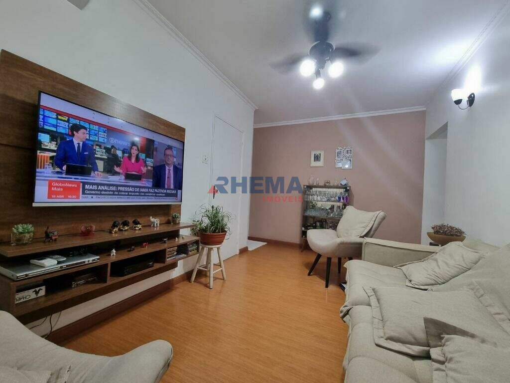 Apartamento à venda no Embaré: 