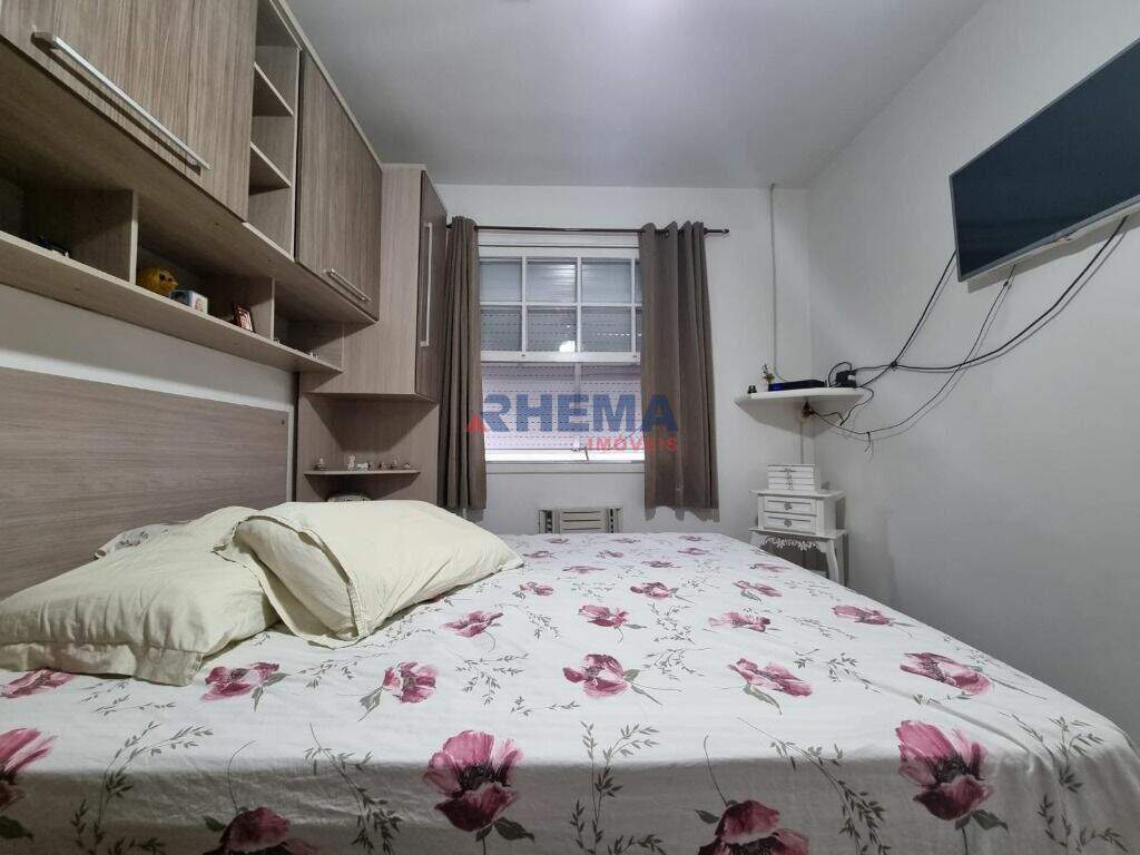 Apartamento à venda no Embaré: 