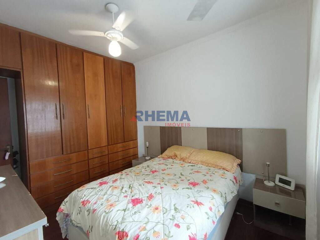Apartamento à venda no Embaré: 