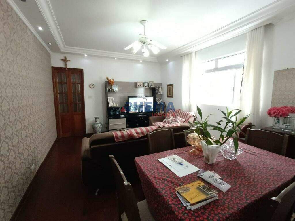 Apartamento à venda no Embaré: 