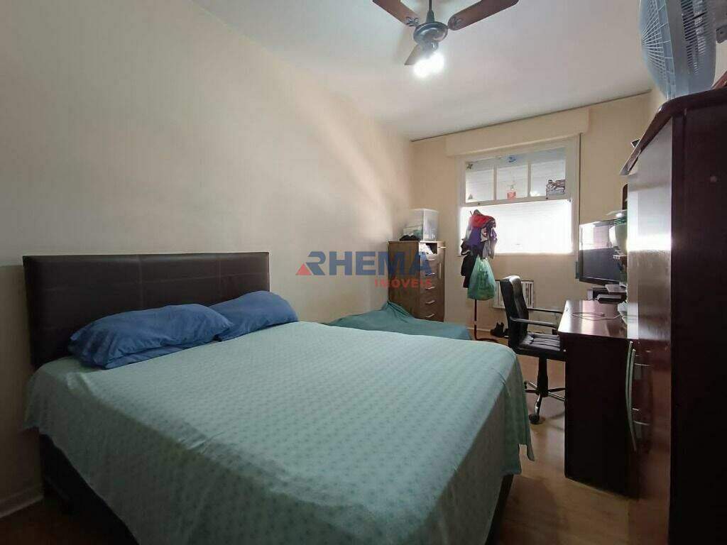 Apartamento à venda no Embaré: 