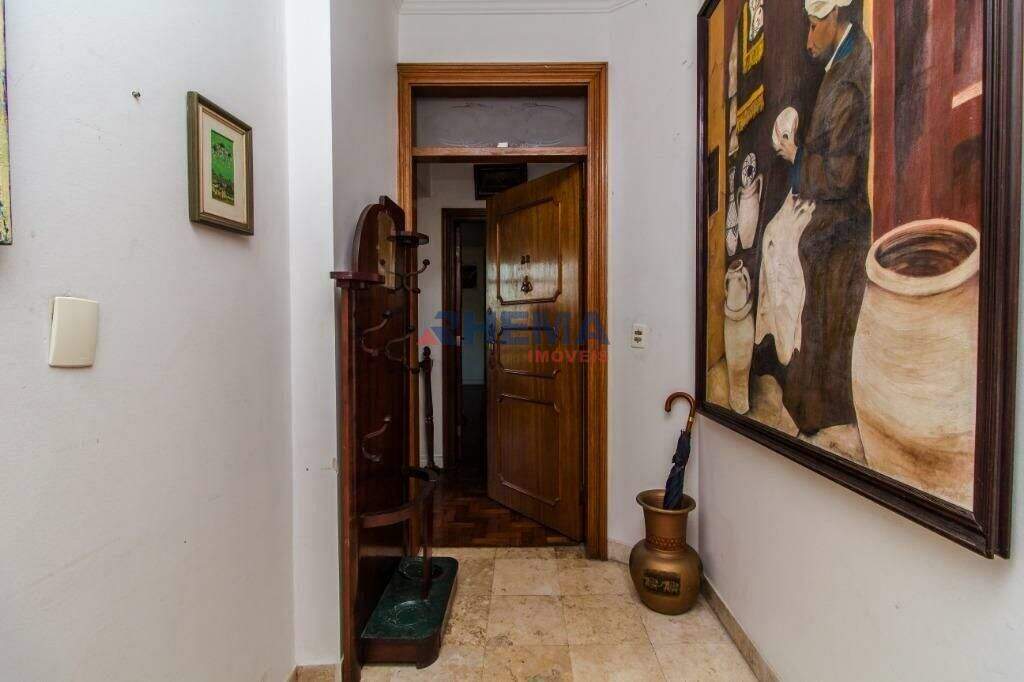 Apartamento à venda no Embaré: 