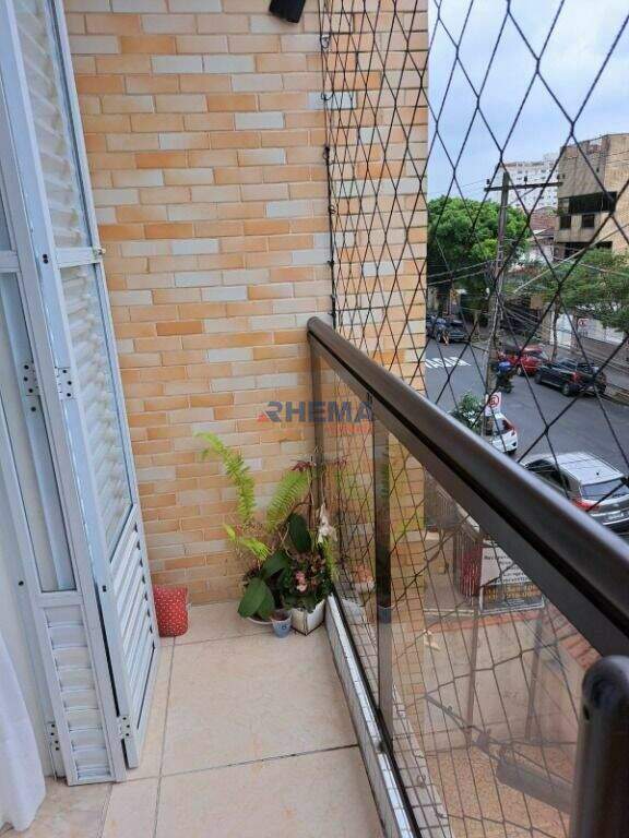 Apartamento à venda no Embaré: 