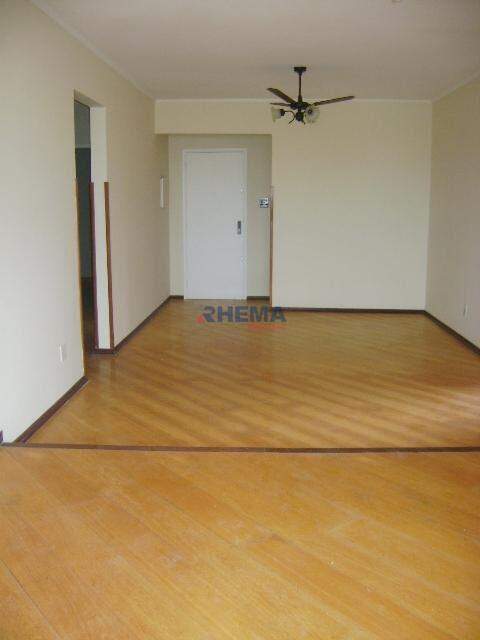 Apartamento à venda no Campo Grande: 