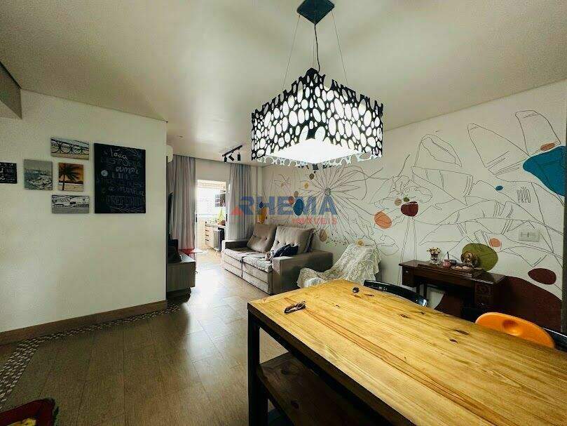 Apartamento à venda no Ponta da Praia: 