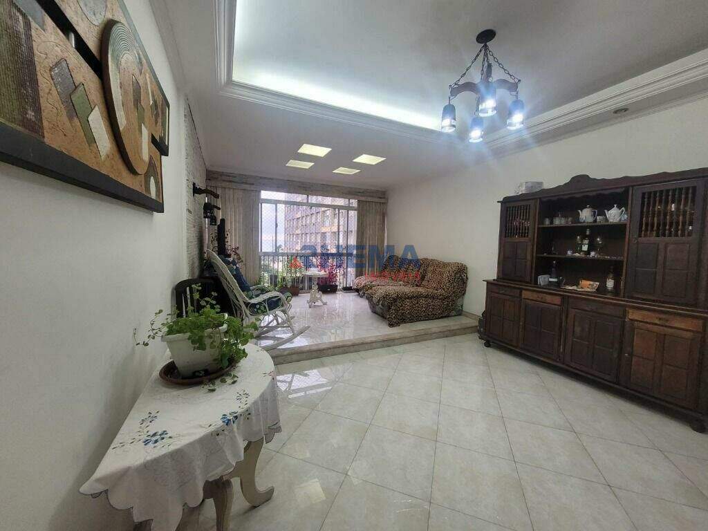 Apartamento à venda no Boqueirão: 