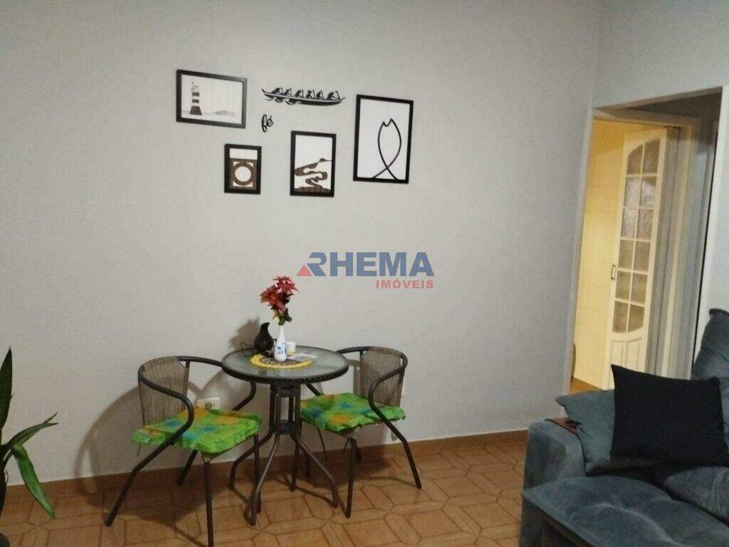 Apartamento à venda no Ponta da Praia: 