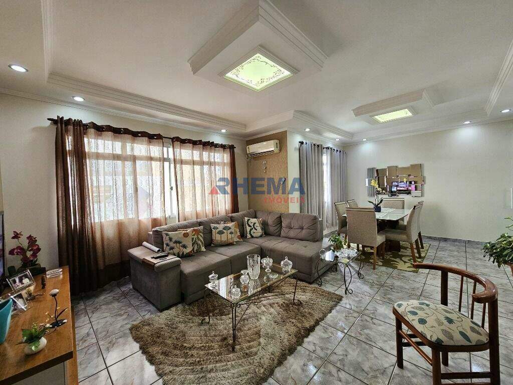 Apartamento à venda no Encruzilhada: 